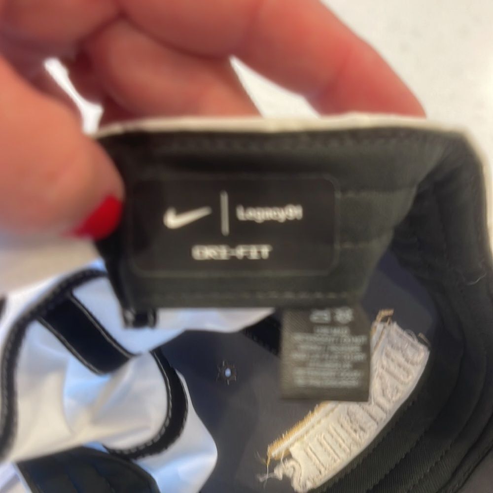 Bushmills whiskey Nike golf hat new with tags dri-fit legacy 91, Nice gift. - Picture 5 of 6